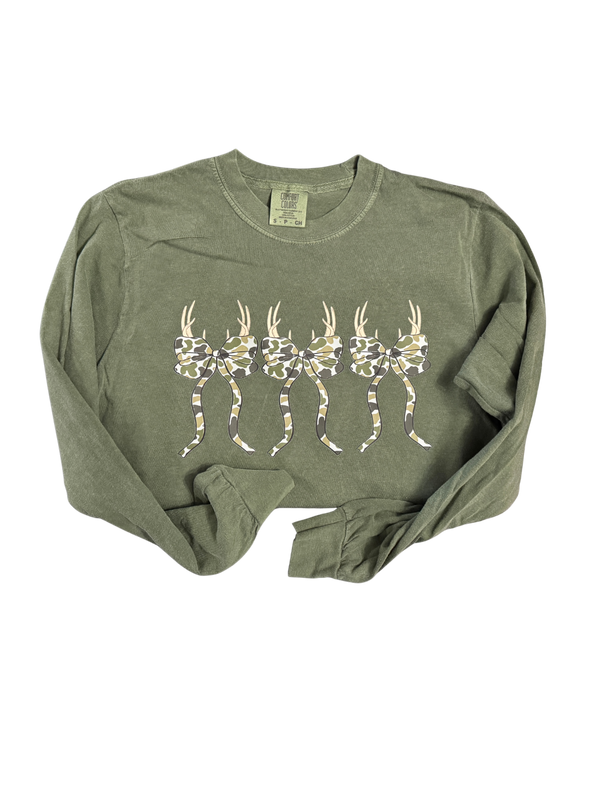 Camo Bows w/Antlers Long Sleeve- Hemp